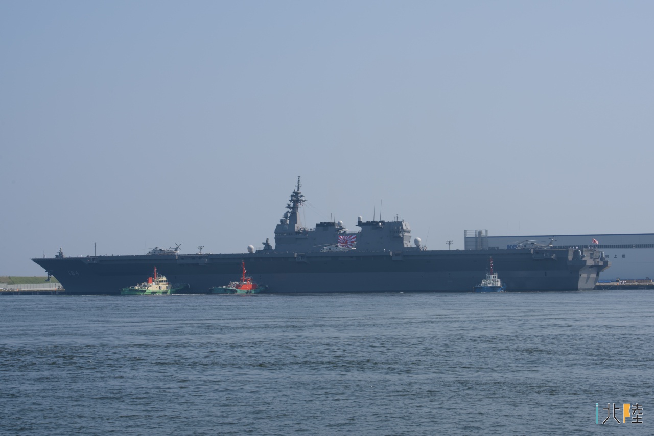 金沢港に護衛艦「かが」が入港 港フェスタ2017で一般公開